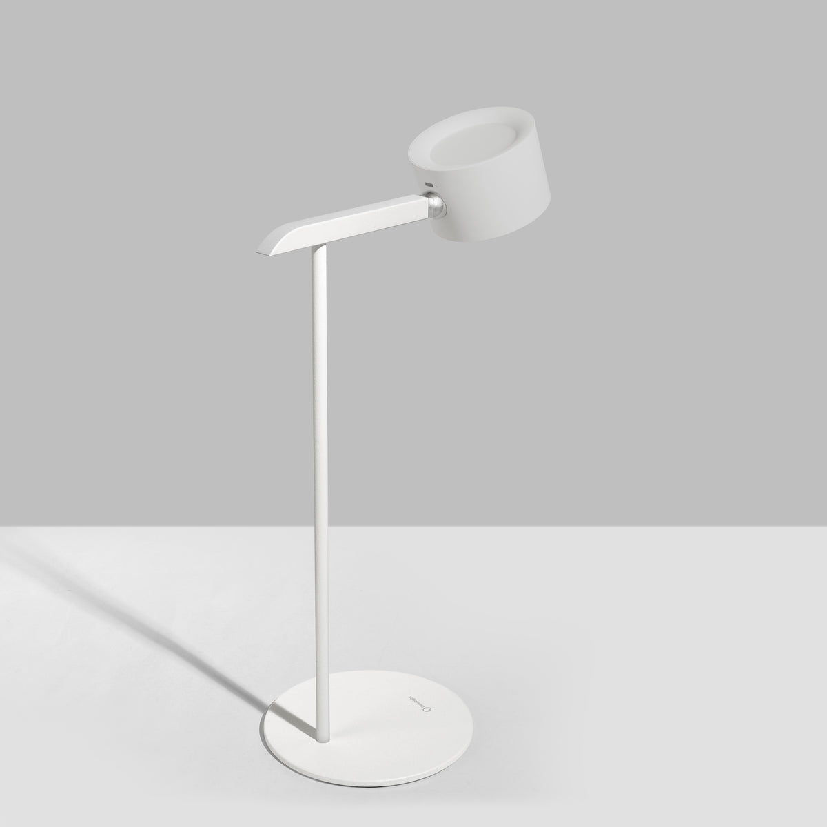 Desk Lamp Stand for Smart+ Halo Lux