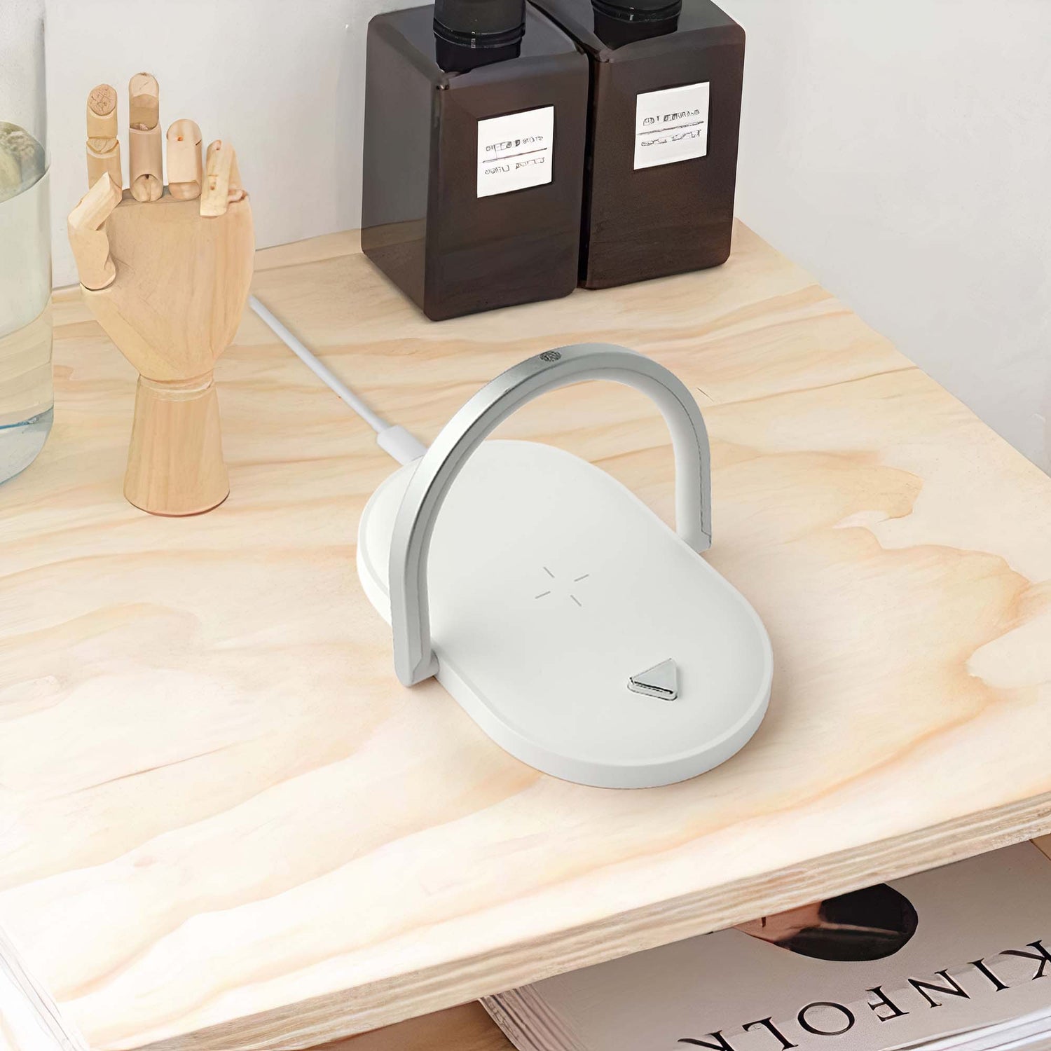 Bedside Charging Lamp